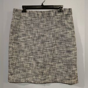 Black and white possible to use silver or even grey to make an awesome outfit.